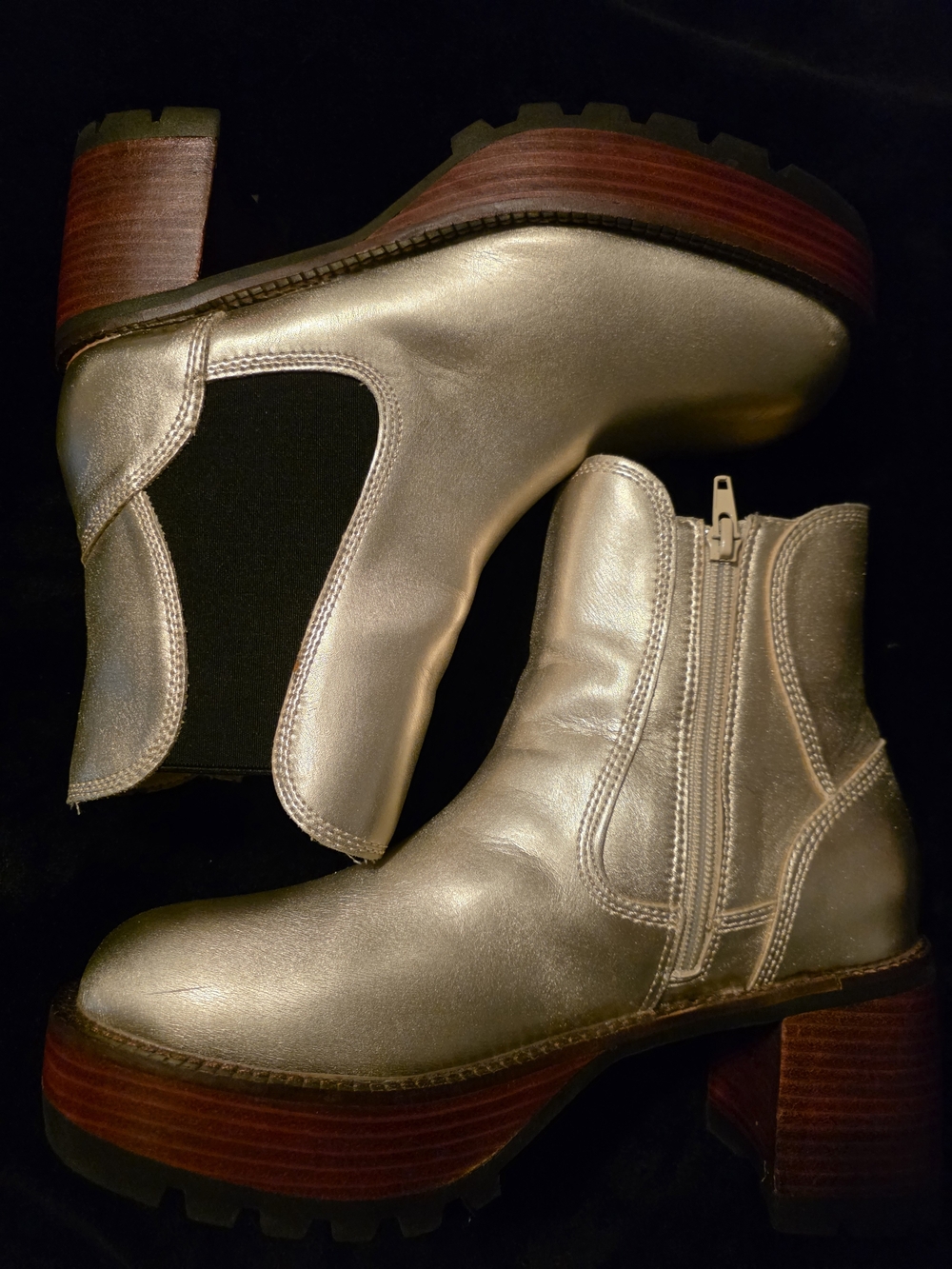 Oasis Society Gold Platform Boots